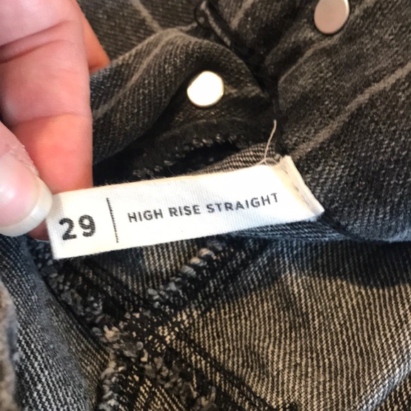💥HP🎉PAC•SUN• Mom Jean- High Waist-Pin Stripe size 29 EUC! - Picture 14 of 16
